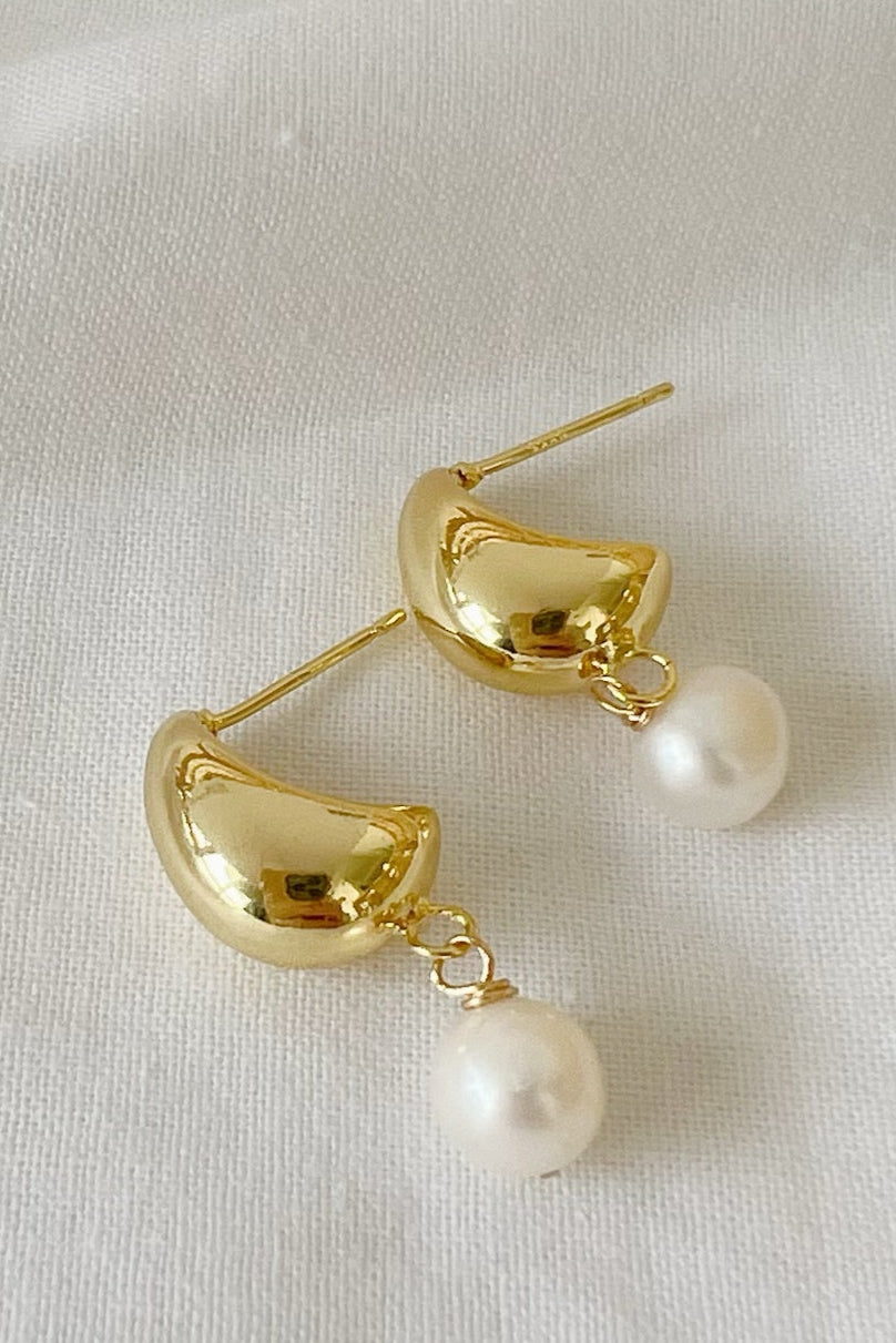 Kira Freshwater Dome Studs