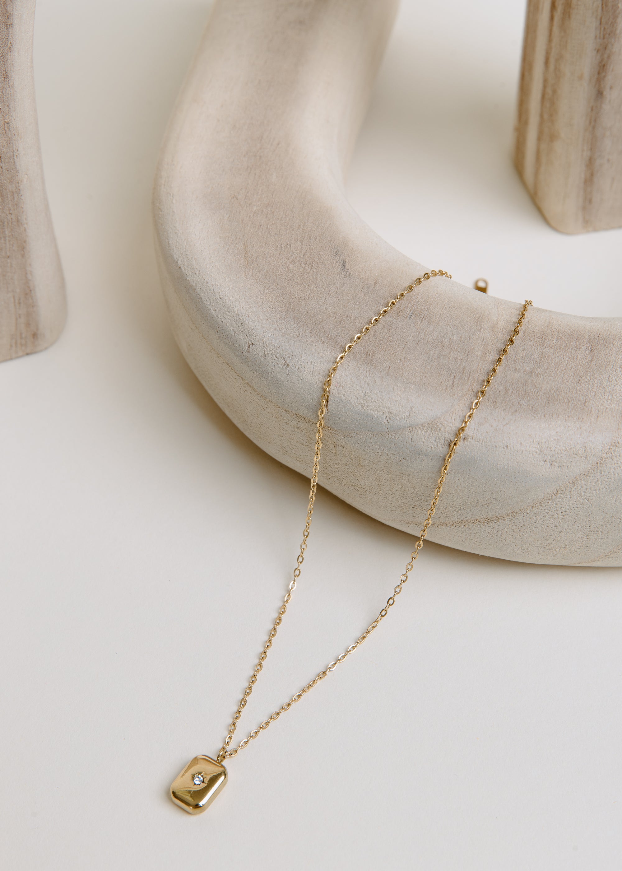 Regina Necklace