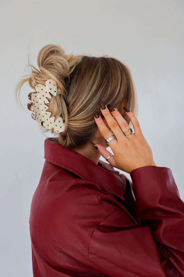 Brown & Cream Petal Arch Claw - Oversized