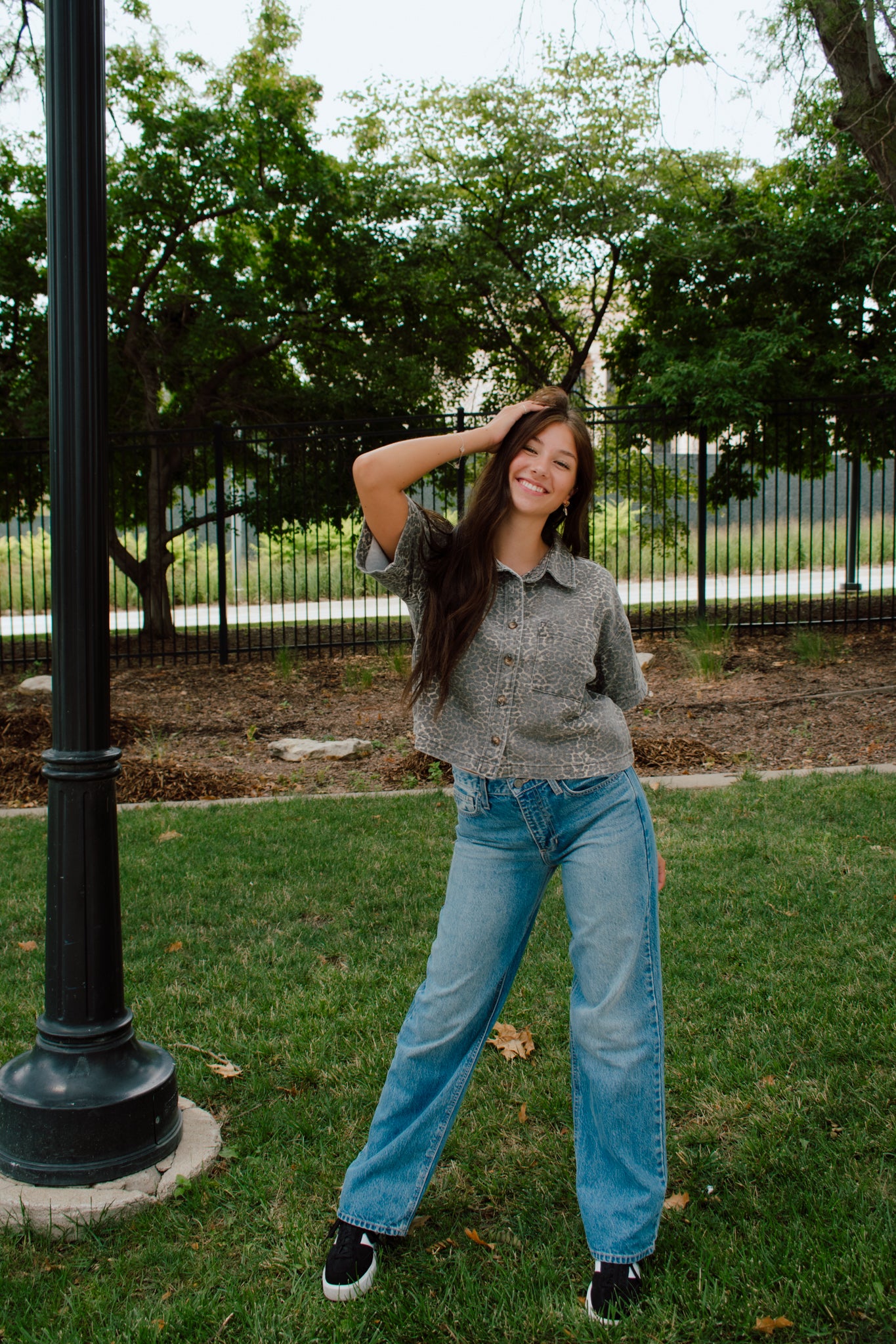 Relaxed Straight Jean | Medium Wash