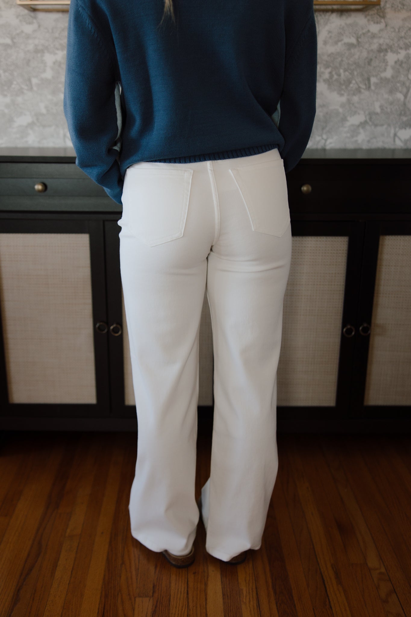 Straight Leg Jeans | Off White