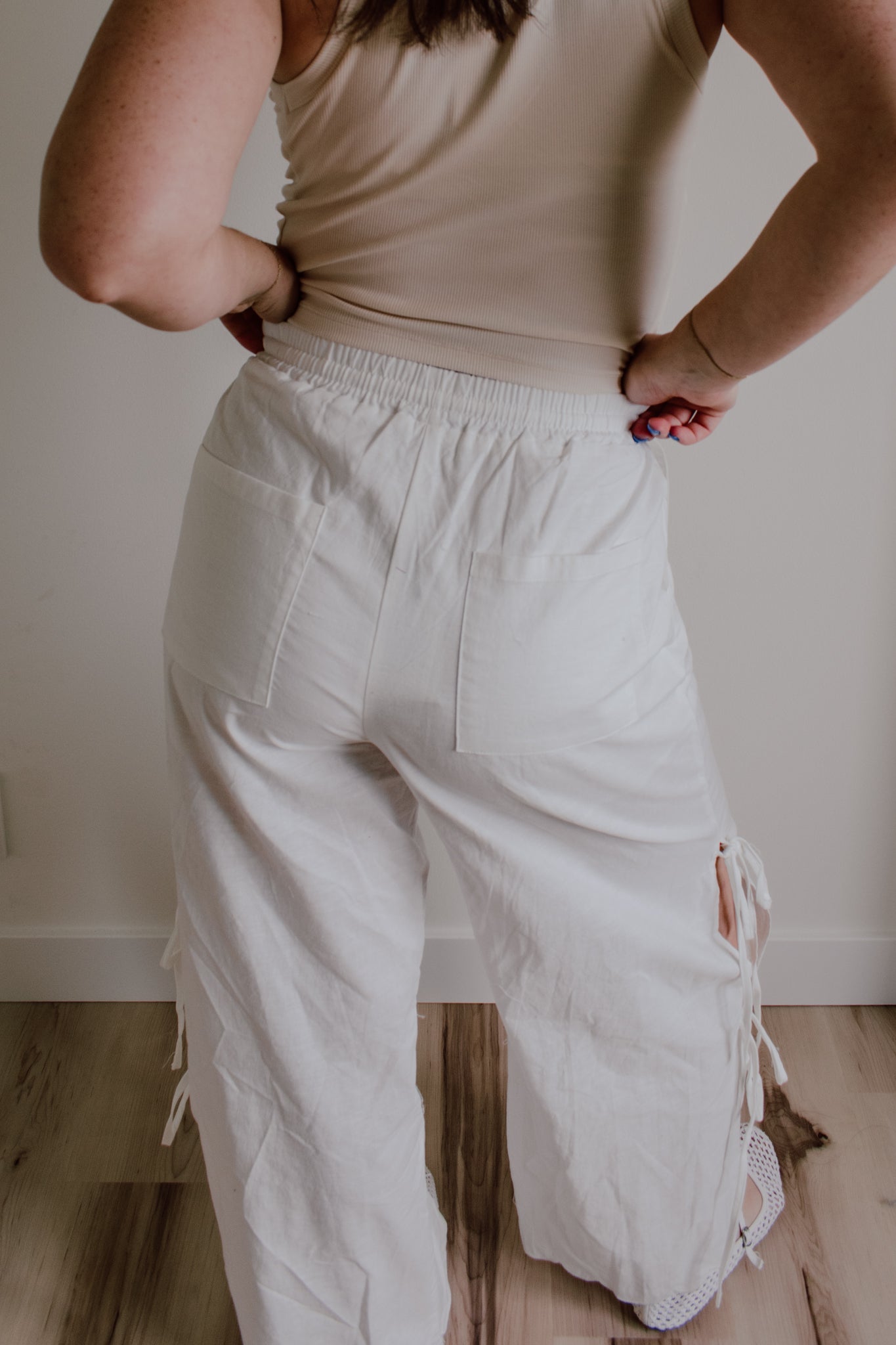 Peony Side Tie Pants