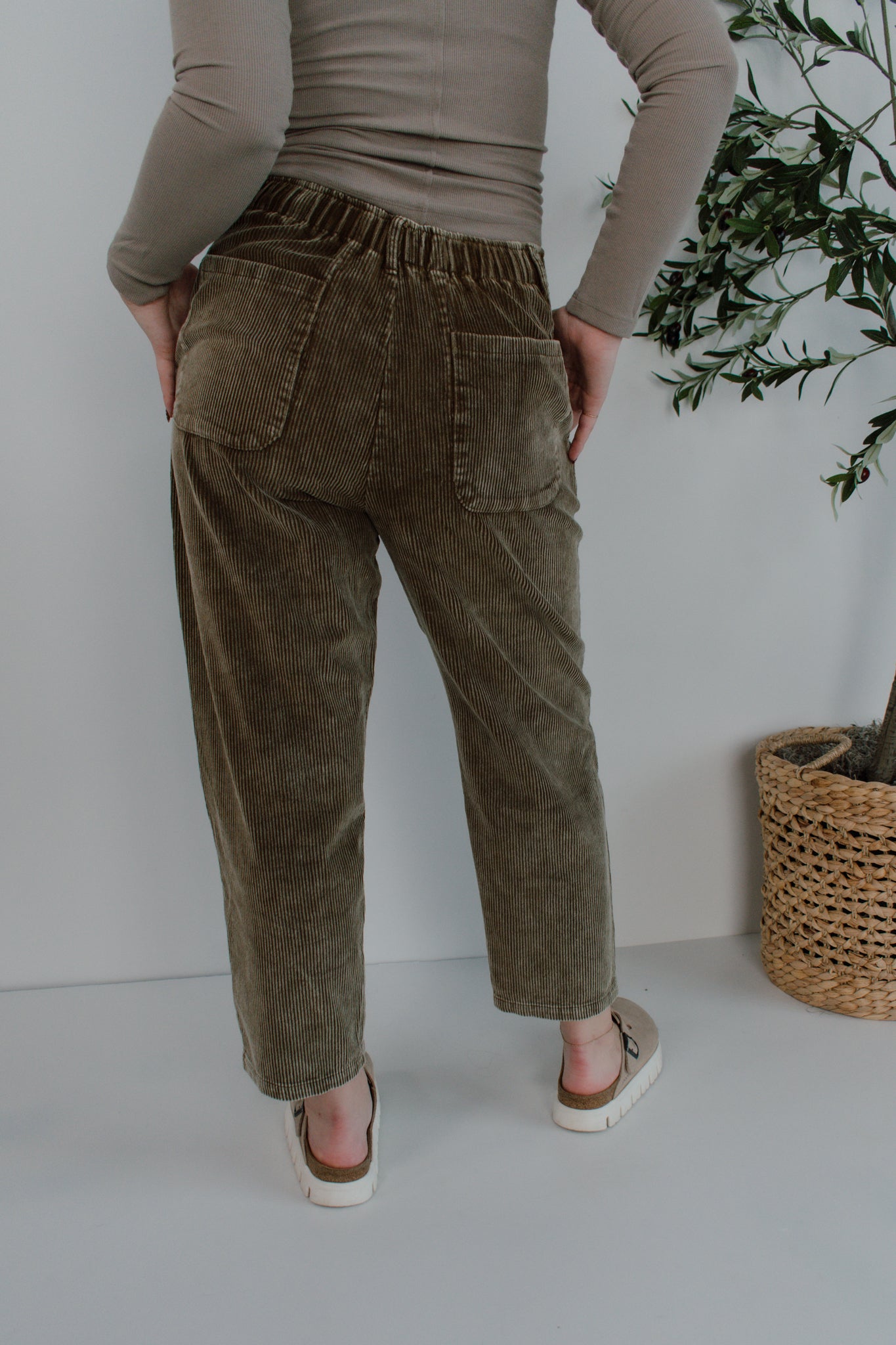 Willow Corduroy Pants