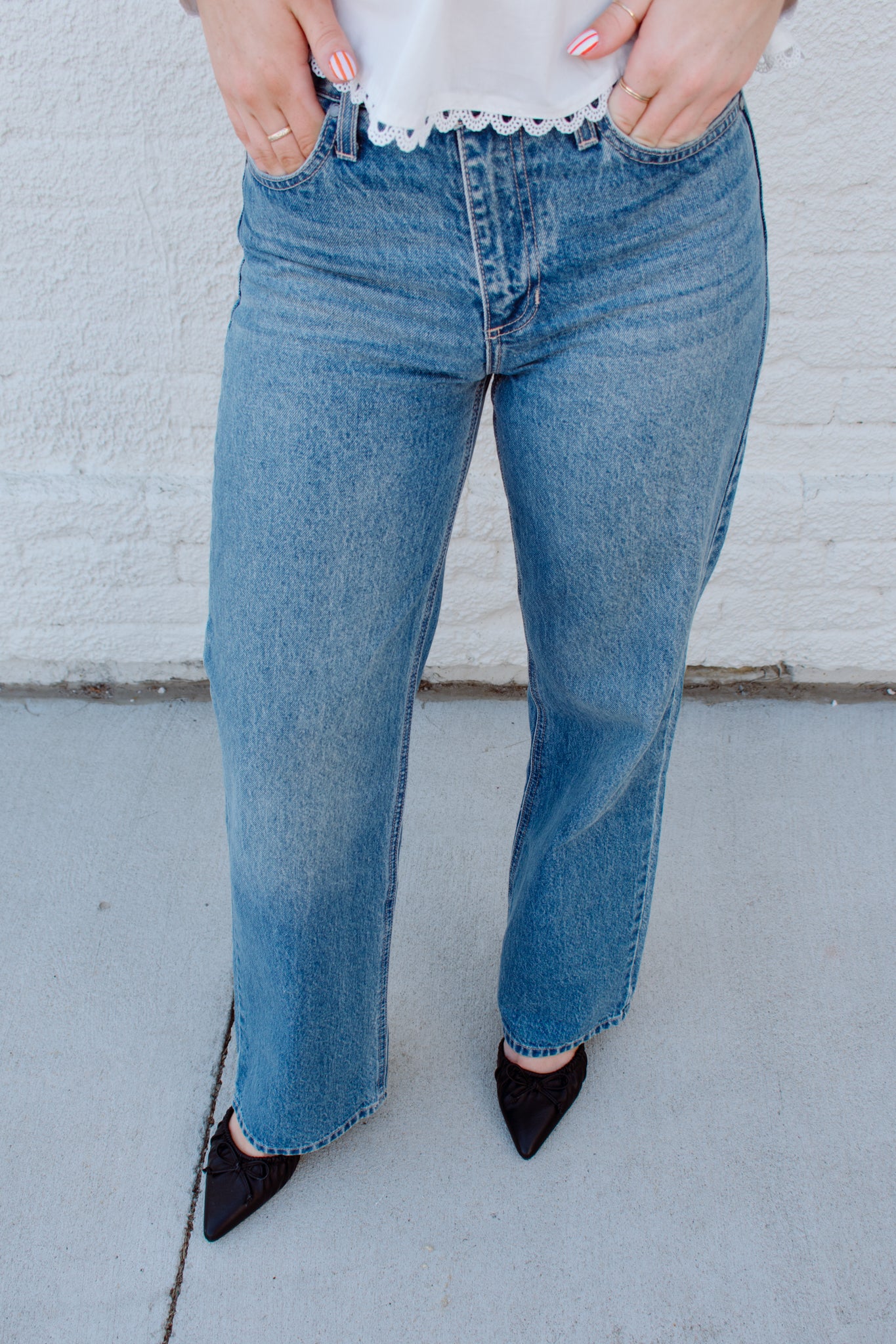 Relaxed Straight Jean | Medium Wash