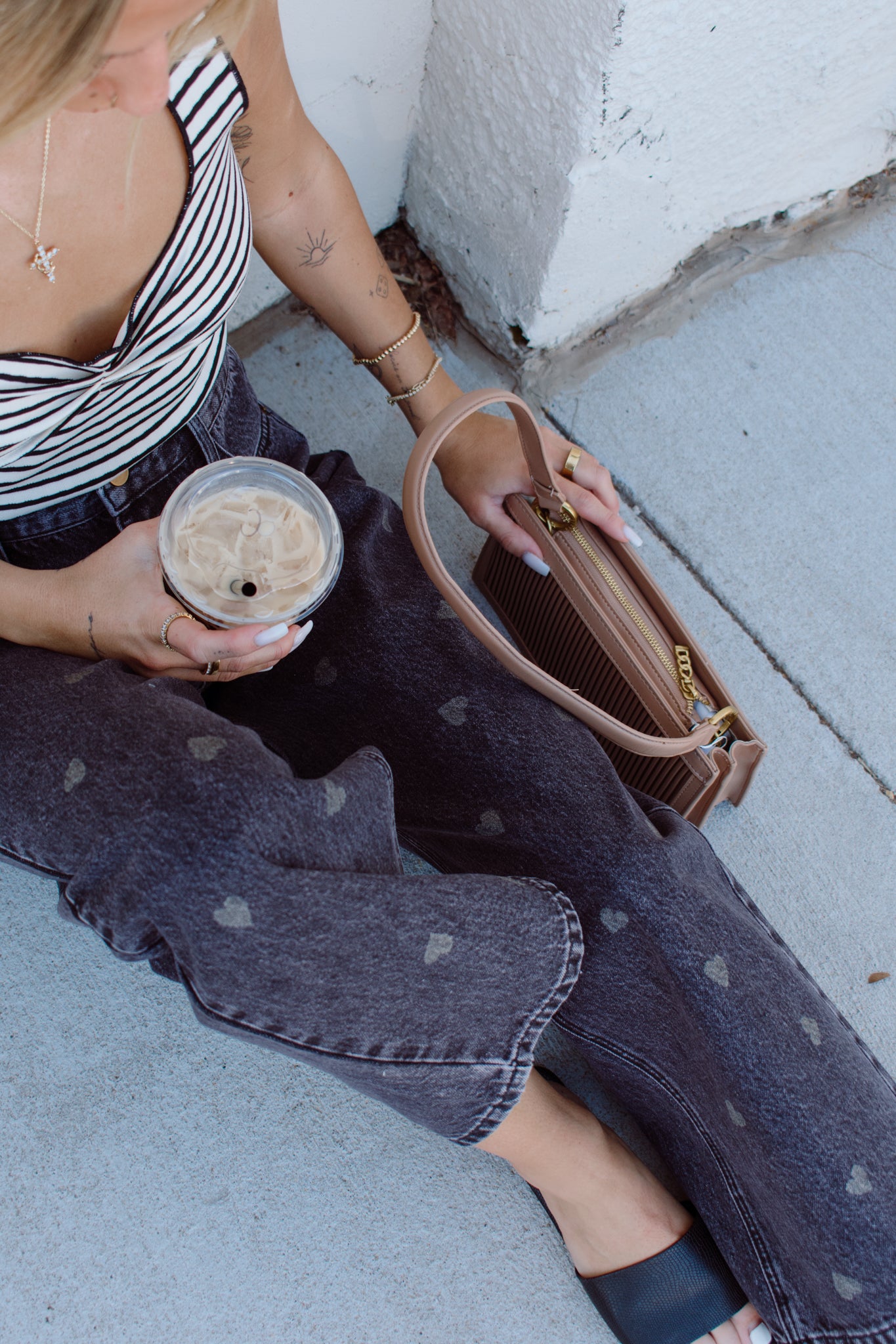 Abigail Clutch | Sand Pleated