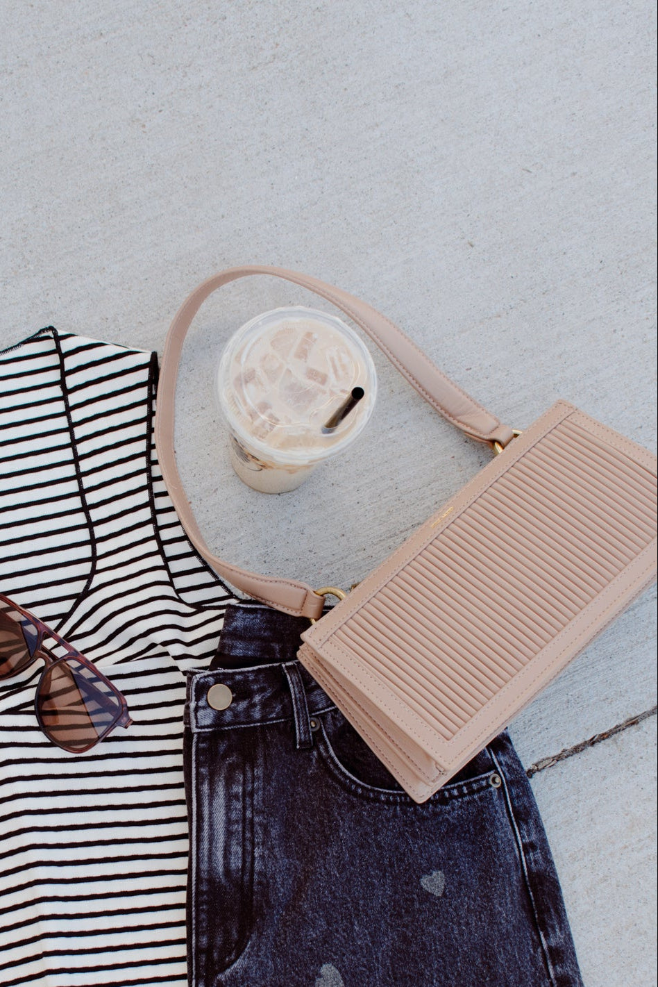 Abigail Clutch | Sand Pleated